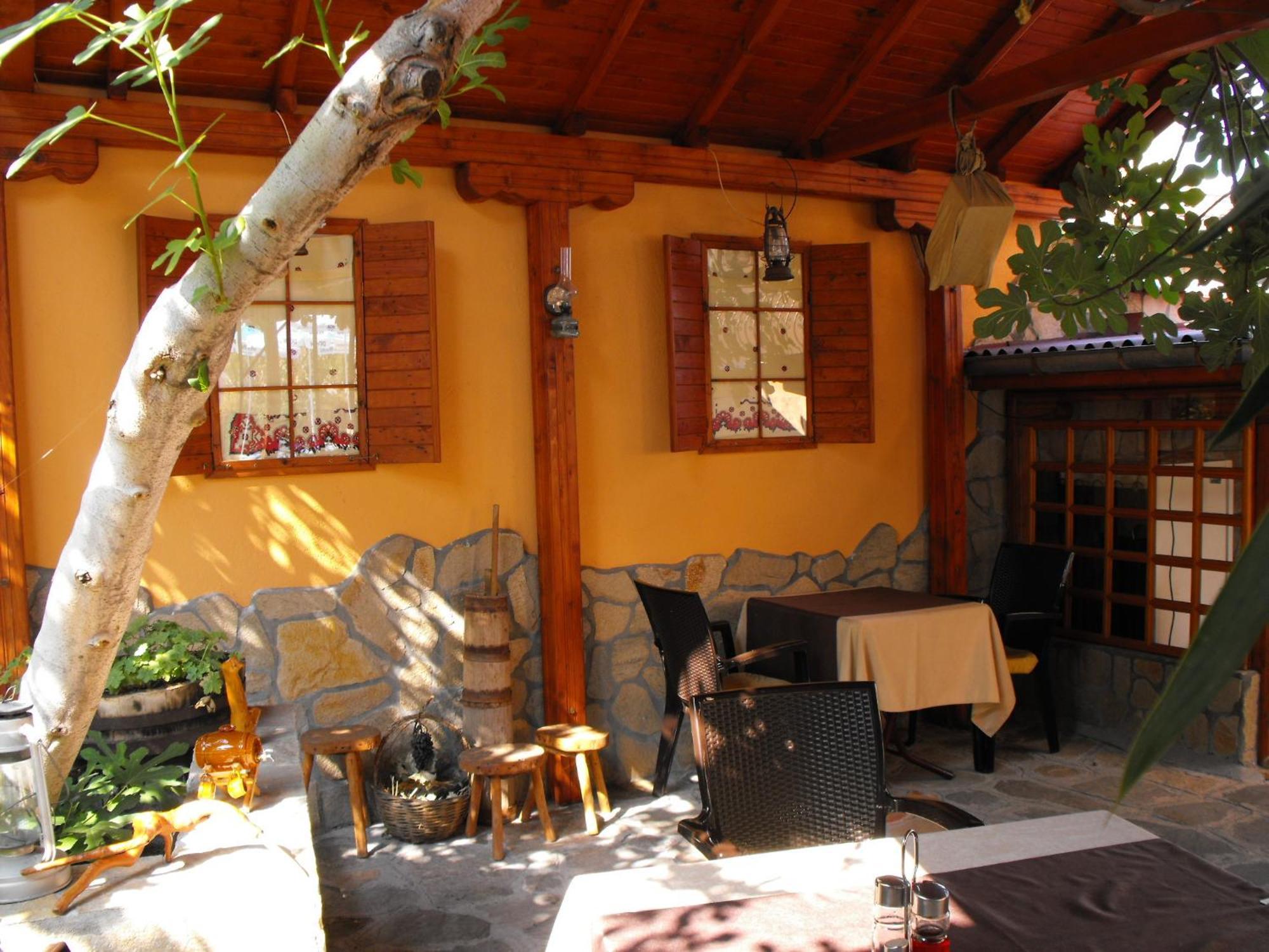 Family Hotel Ogi Asenovgrad Dış mekan fotoğraf