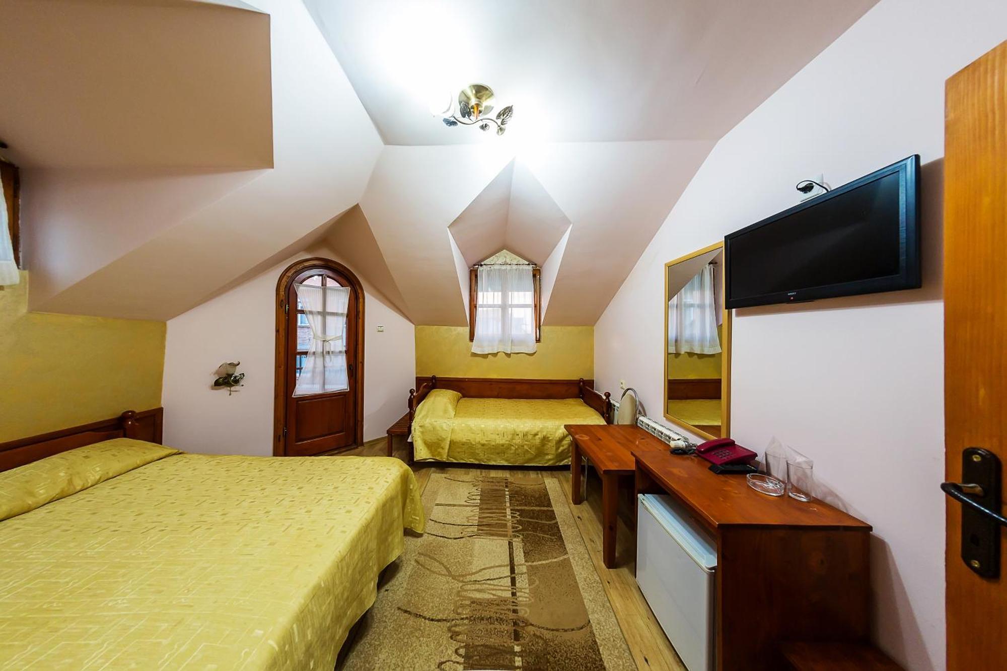 Family Hotel Ogi Asenovgrad Dış mekan fotoğraf
