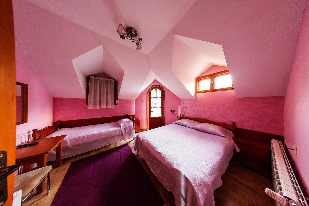 Family Hotel Ogi Asenovgrad Dış mekan fotoğraf