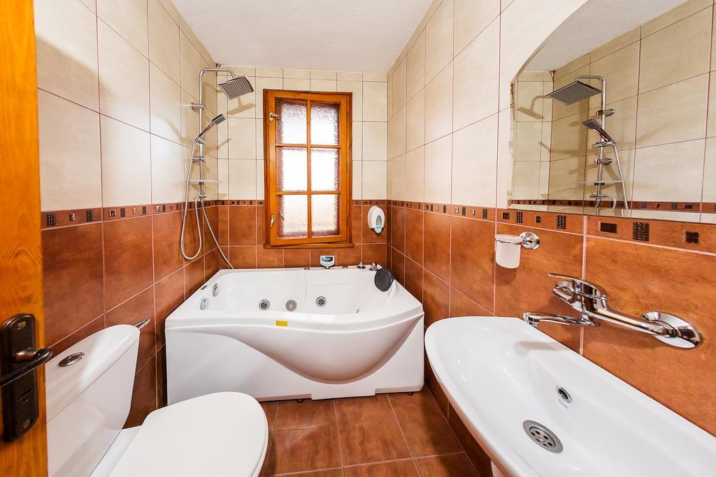 Family Hotel Ogi Asenovgrad Dış mekan fotoğraf