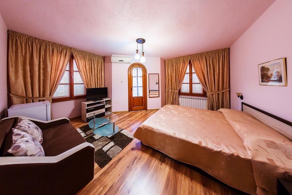 Family Hotel Ogi Asenovgrad Dış mekan fotoğraf